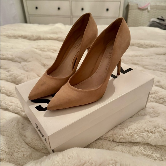 Schutz Nude Suede Honey Beige Pointed Toe Heels - Picture 1 of 7